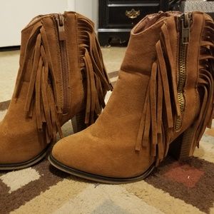 Tan booties with fringes